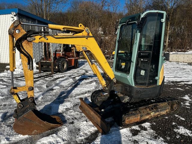 Yanmar VIO 25-4