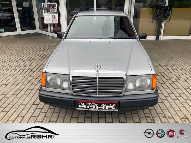 Mercedes-Benz E 230 124E230 ABS Servo Scheinwerferreg.