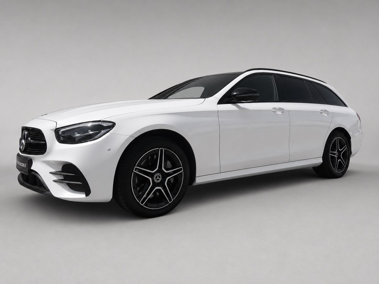 Mercedes-Benz E 300 de 4Matic AMG Line Heat Up,360 °Burmester