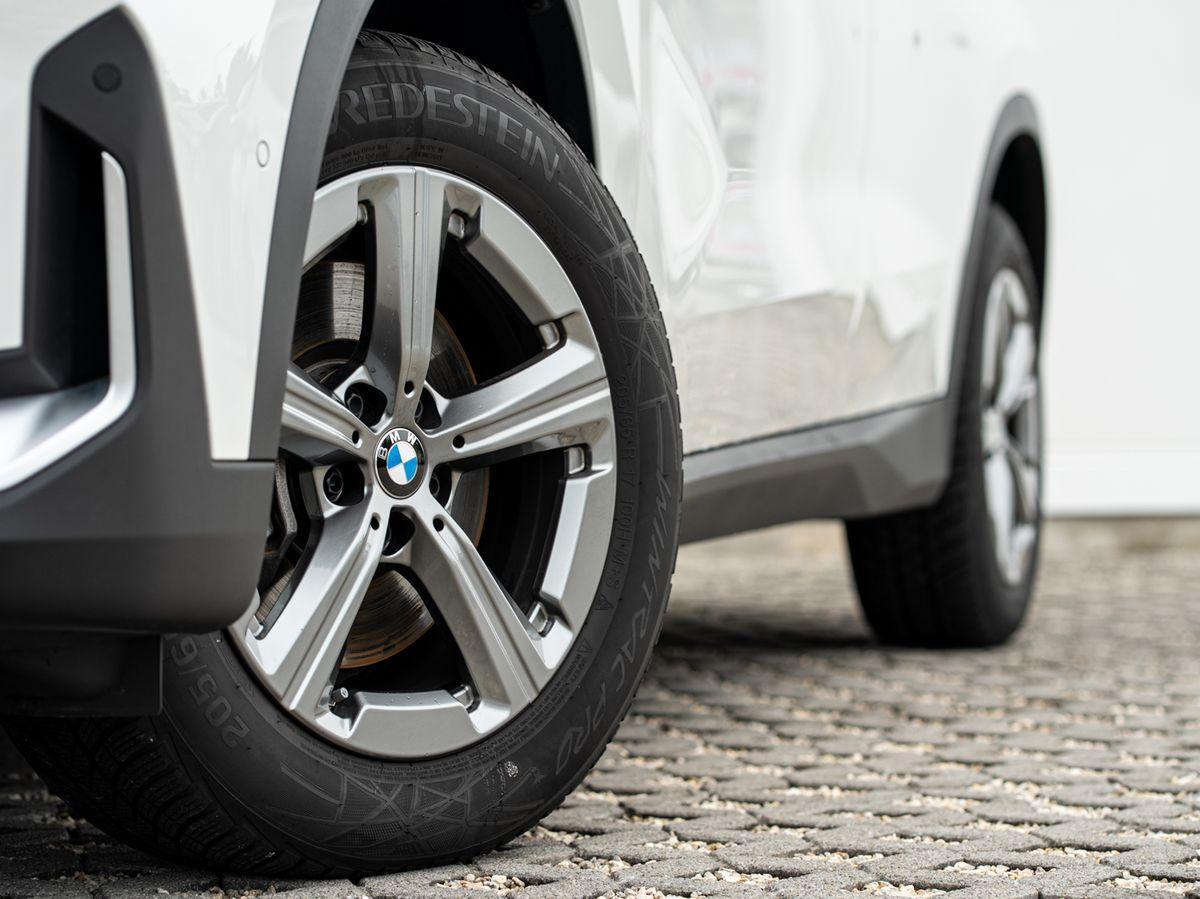BMW X1 sDrive20i AHK AdLED Aktivsitz KoZg Spiegelpak, миниатюра 5