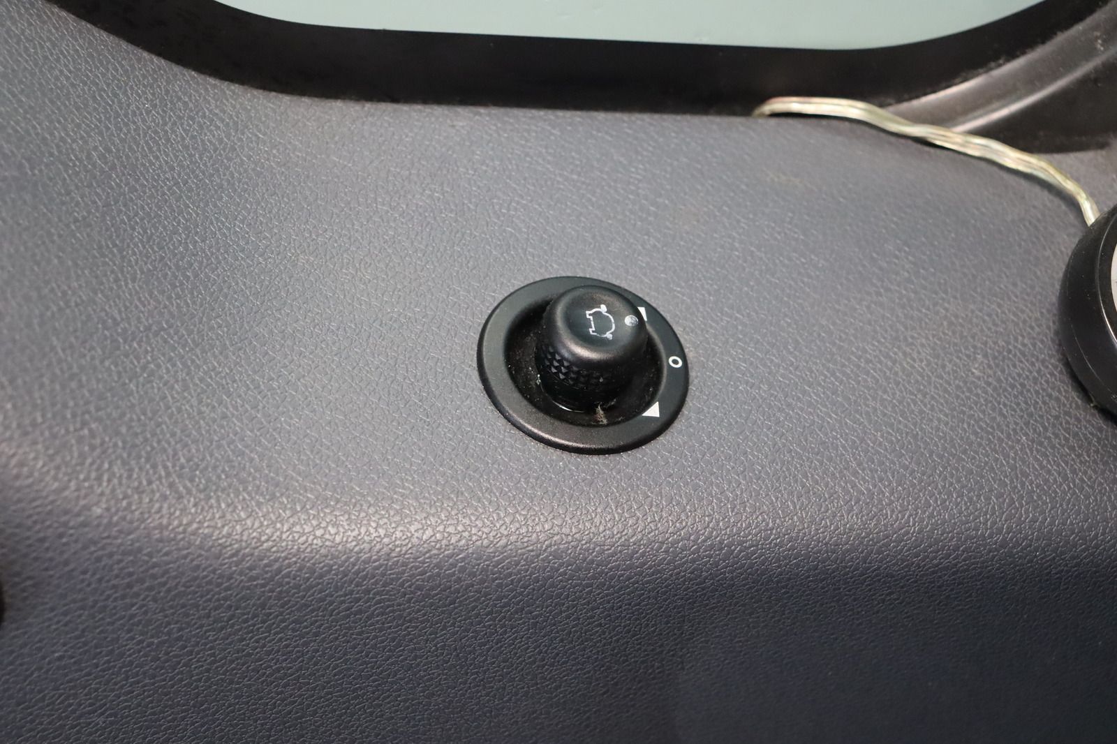 Fahrzeugabbildung Ford Transit Connect 1.8 DTCi T230 Kasten mit Klimaan