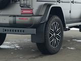 Mercedes-Benz G 63 AMG 4x4² MANUFAKTUR-Kirschholzboden-Dachtr. - Mercedes-Benz 6x6