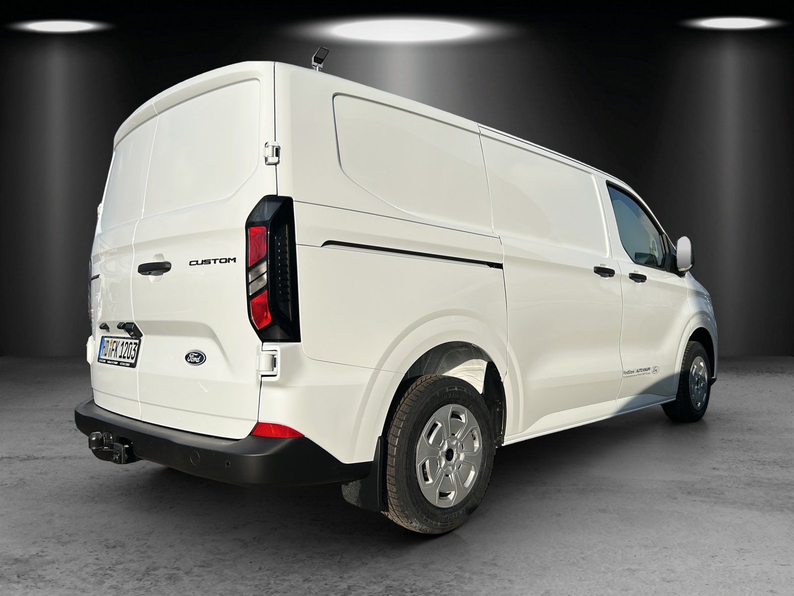 Fahrzeugabbildung Ford Transit Custom 280L1 AHK GJR LED Navi PDC