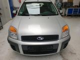 Ford Fusion  68.000 km - Ford Fusion aus 2012
