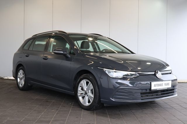 Volkswagen Golf VIII 2.0 TDI Life AID+ACC+KAM+CARPLAY