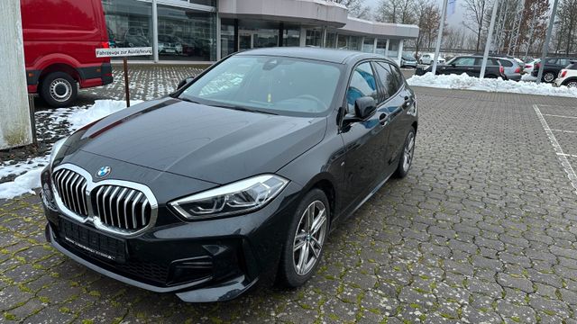 BMW 118 Baureihe 1 Lim. 118 i M Sport Automatic HUD