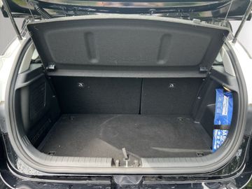 Hyundai i20 - 12