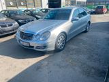 Mercedes-Benz E 220 E -Klasse Lim. E 220 CDI - Mercedes-Benz E 220 aus 2008