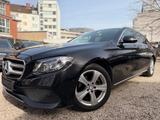 Mercedes-Benz E 220d T-Modell/MULTIBEAM/NAVI/R-CAM/SHZ/AHK/EU6 - Mercedes-Benz E 220 in Leverkusen