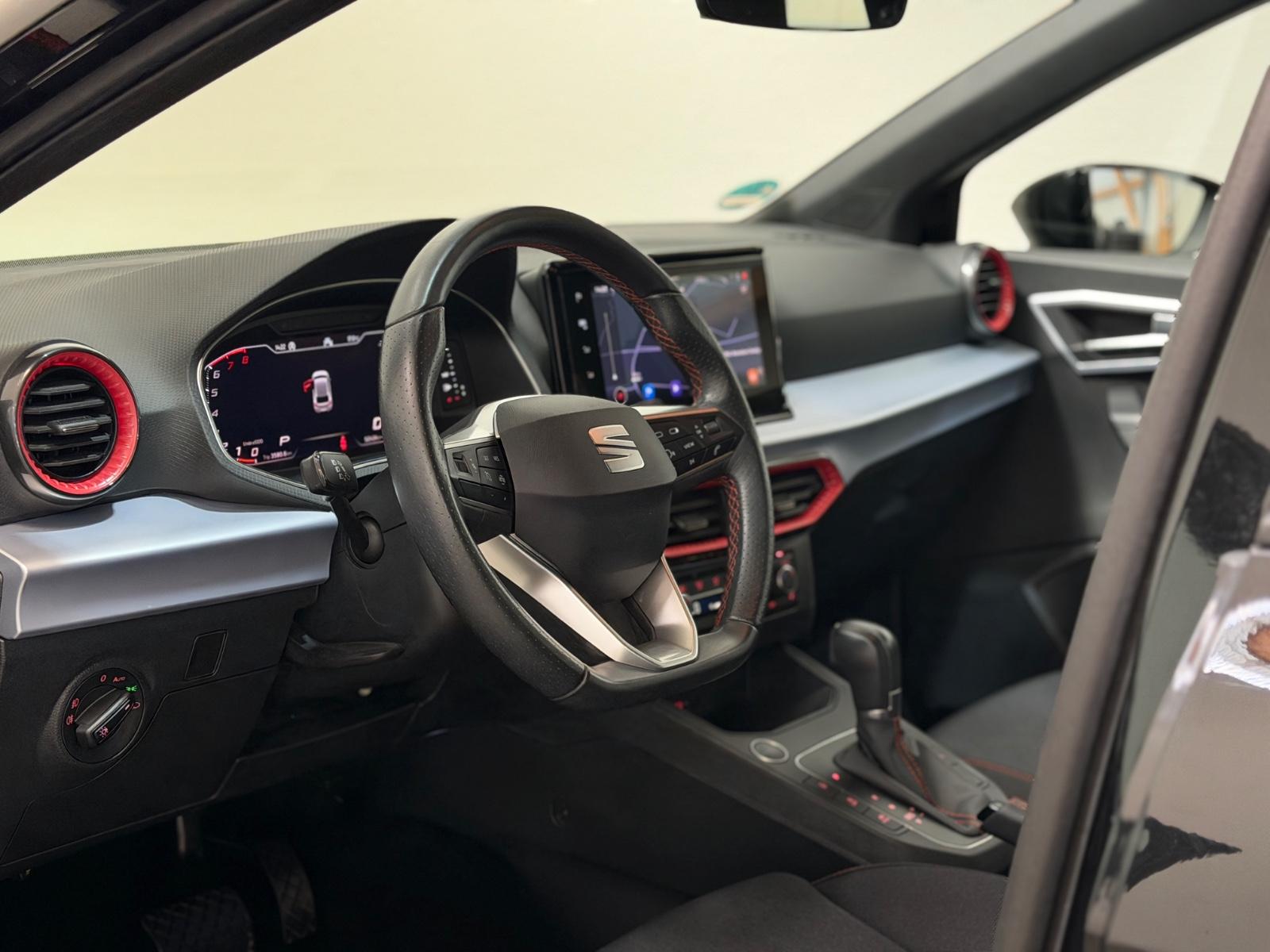 Seat Ibiza FR DSG/KAM/LED/SHZ/KESSY/CARPLAY/NAVI/PDC