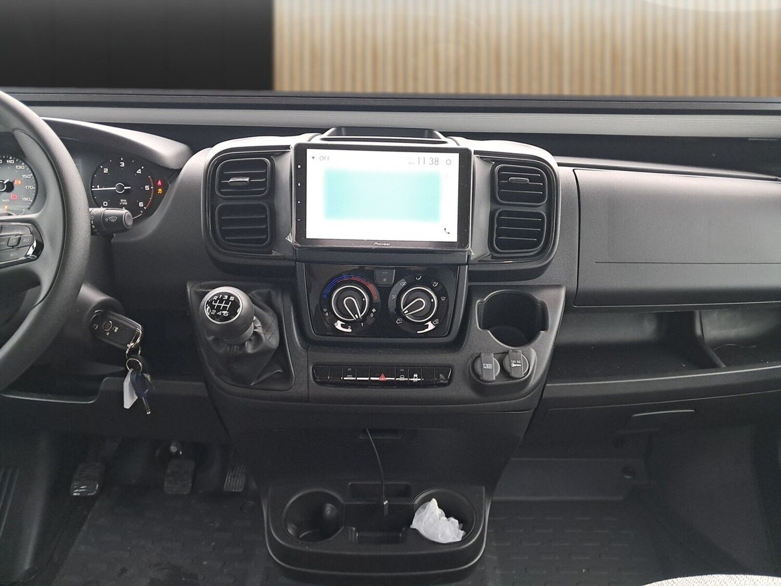 Fahrzeugabbildung Chausson Alkoven C514 First Line  Markise,Navi,RK,Solar