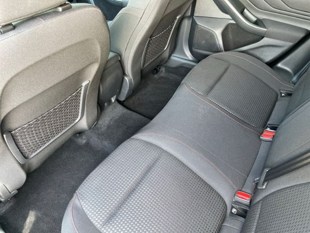 Fahrzeugabbildung Ford Focus 1.0 EcoBoost Mild-Hybrid ST-Line Autom, Ma
