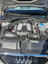 Audi A6 3.0 TFSI quattro S tronic Avant - Luftfed. - Audi A6 mit Benzin-Antrieb: Kombi, 3.0