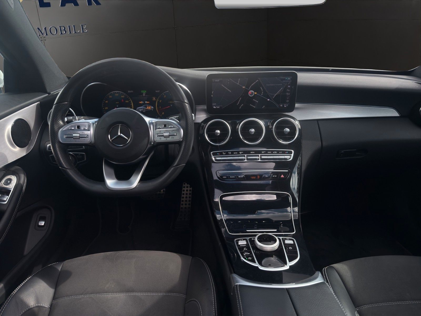 Fahrzeugabbildung Mercedes-Benz C 300 Coupe*AMG-Line*Pano*Head-Up*Dig.Tacho*360°