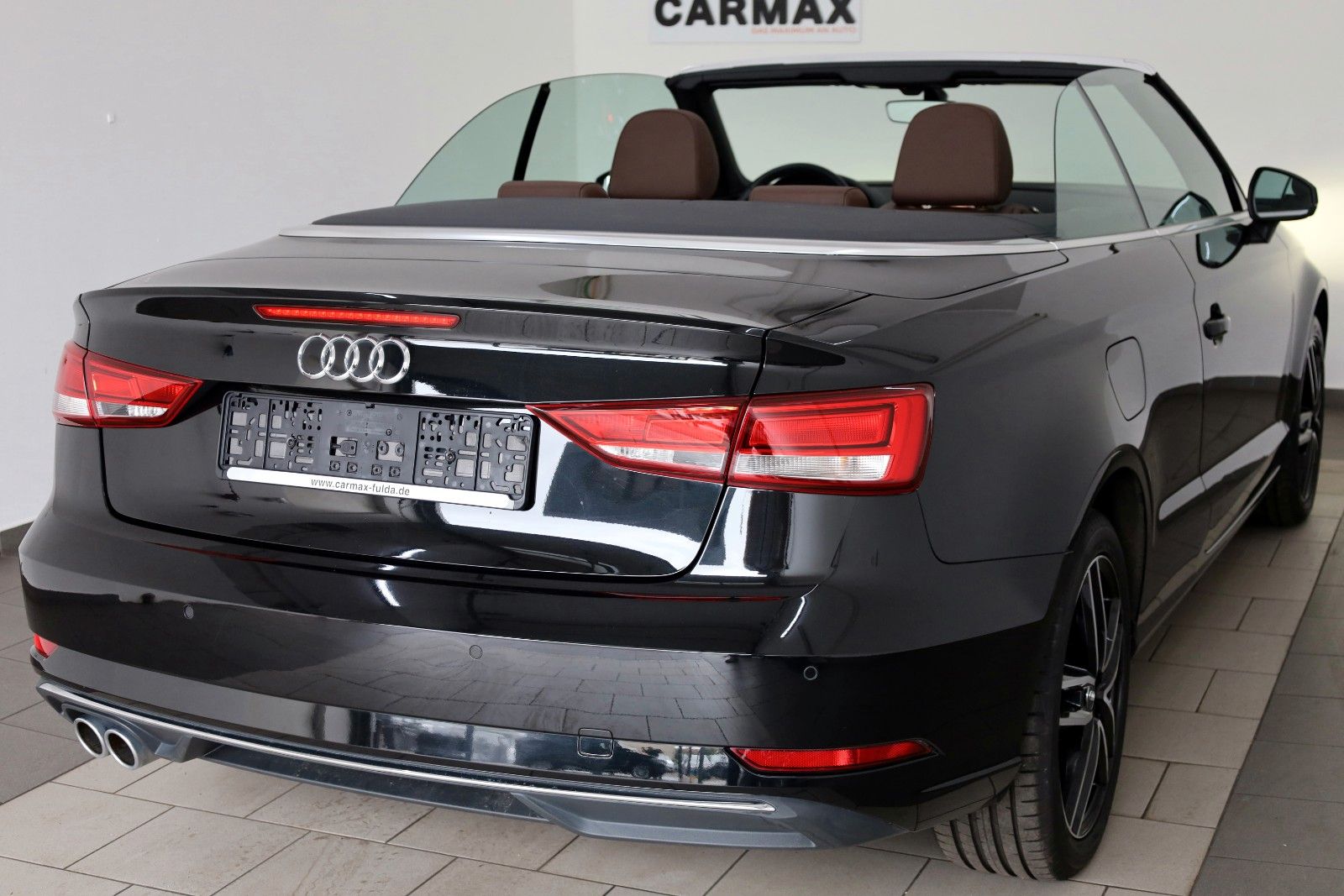 Fahrzeugabbildung Audi A3 35TFSI design Leder,Navi,LED,SH,Massage,SR+WR