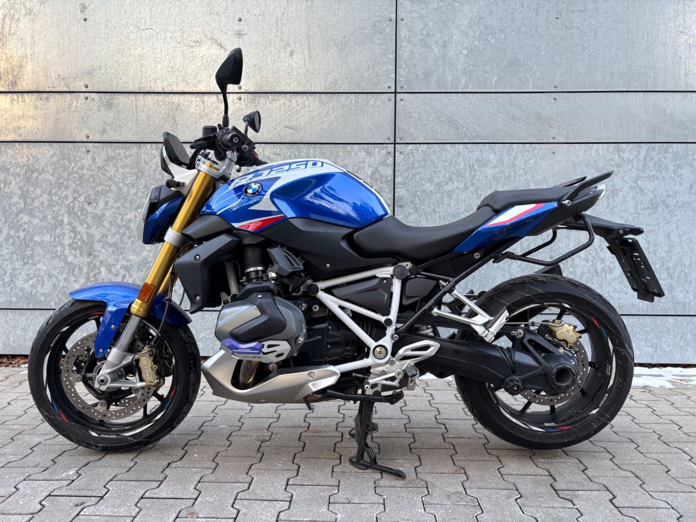 Fahrzeugabbildung BMW R 1250 R Style Sport 3 Pakete SC-Project