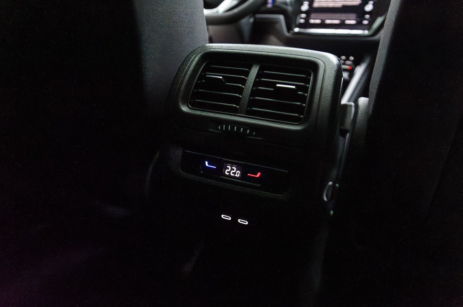 Volkswagen Touran - Bild 12