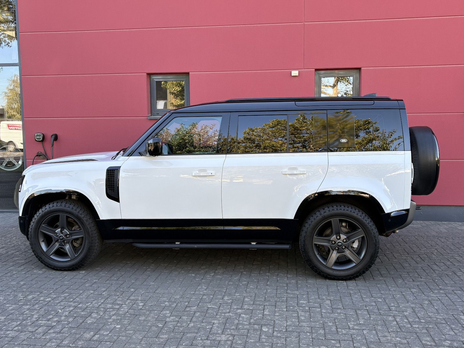 Land Rover DEFENDER 110 3.0 D200 X-DYNAMIC SE 1-HAND ALU20 foto 5