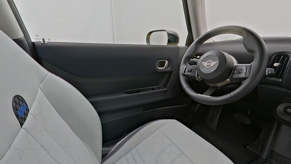 MINI Cooper C - Bild 11