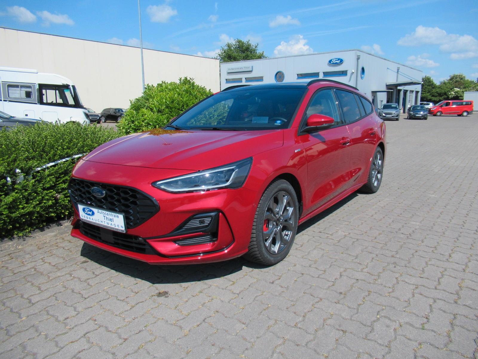 Ford Focus ST-Line X ACC TWA Matrix Panorama HeadUp