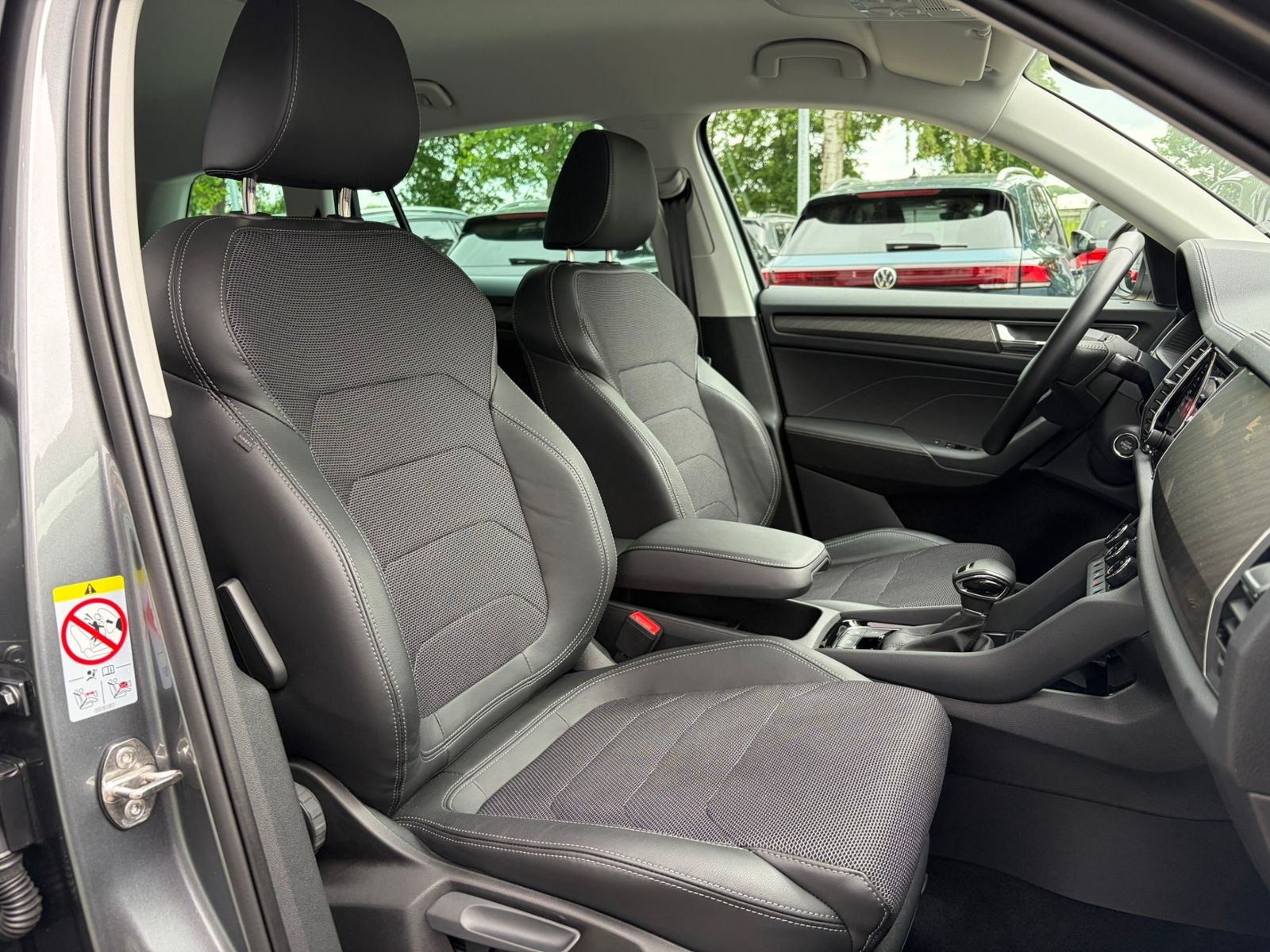 Fahrzeugabbildung SKODA Kodiaq FL Style 1.5 TSI DSG *AHK,LED,ACC,19"-LM*