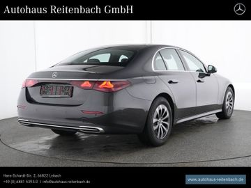 Mercedes E 200 - 3