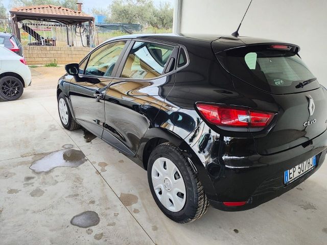 Renault Clio 1.5 dCi 8V 75CV 5 permuto