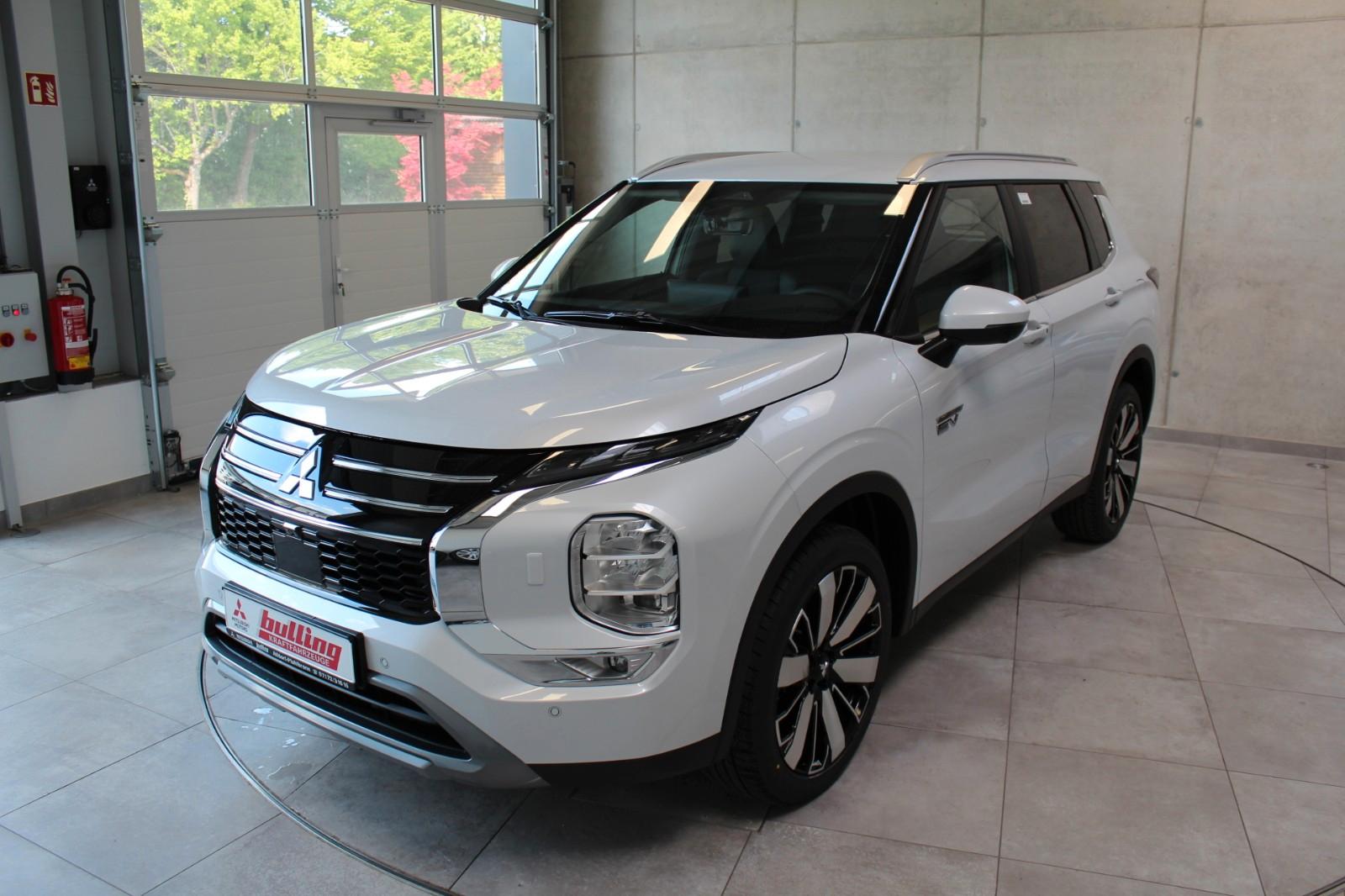 Mitsubishi Outlander PHEV Intro Edition 2.4L