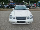 Mercedes-Benz E 200 CDI CLASSIC-137Tkm-KLIMA-TÜV NEU-TOP - Mercedes-Benz E 200 aus 2001