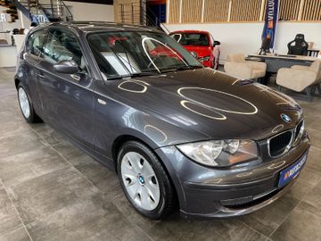 BMW 120 Baureihe 1 Lim. 120d *1.HAND*KLIMA*PDC*SZHZ*