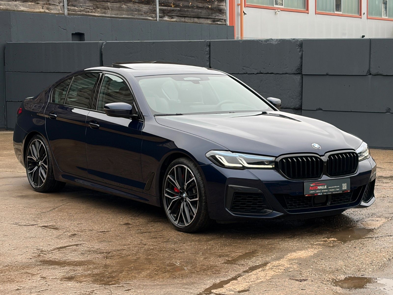 Fahrzeugabbildung BMW M550i xDr M Sport Pro Laser HuD 360° StdHzg GSD