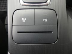 FORD Kuga Hybrid FHEV Titanium*AHK*