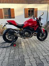 Ducati Monster 821 - DUCATI MONSTER 821