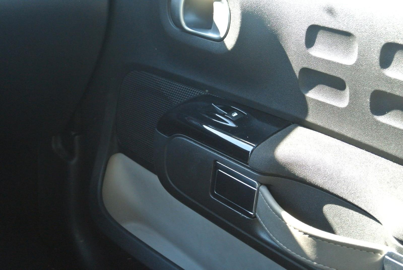 Citroën C3 Shine,Garantie,Automatik,Zahnriemen NEU
