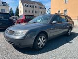 Ford Mondeo 1.8 92 kW Ambiente - Ford Mondeo aus 2002: Kombi