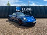 Porsche 992 Carrera 4S - blaue Porsche 992