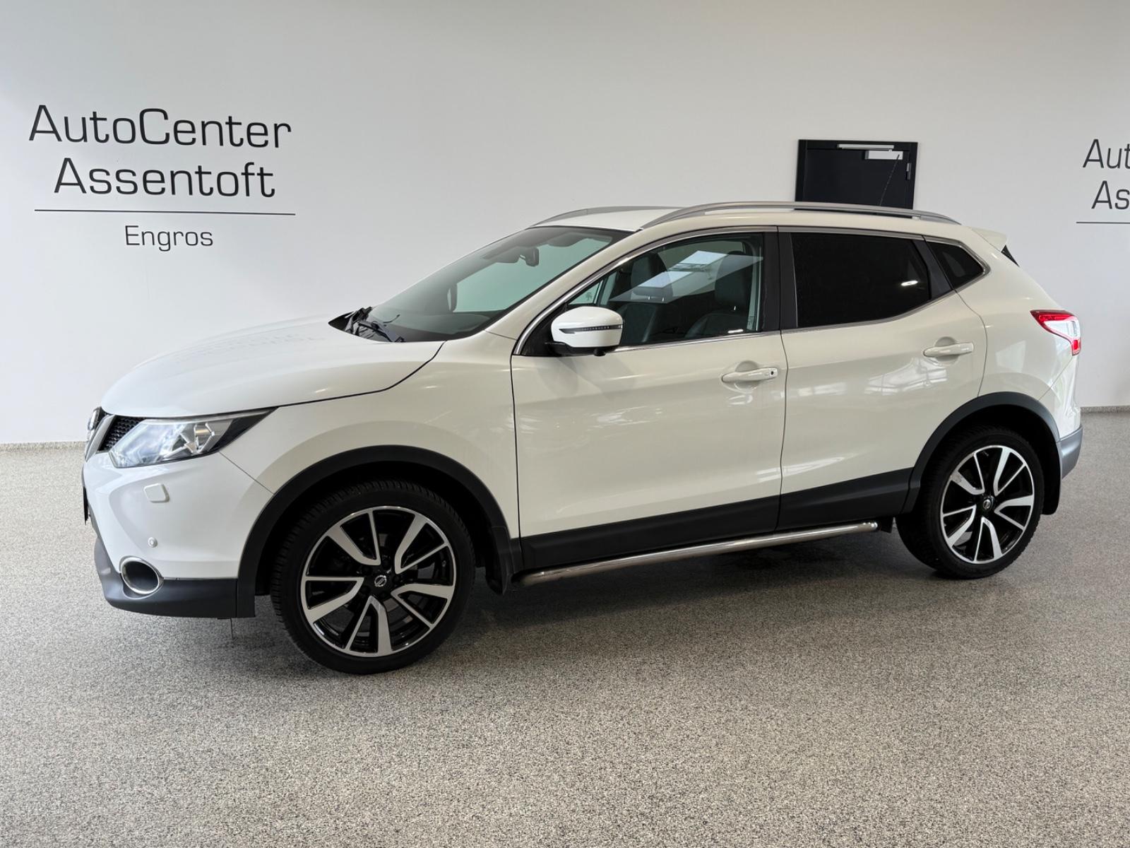 Nissan Qashqai 1.2 DIG-T Xtronic Tekna Euro6 LED Navi