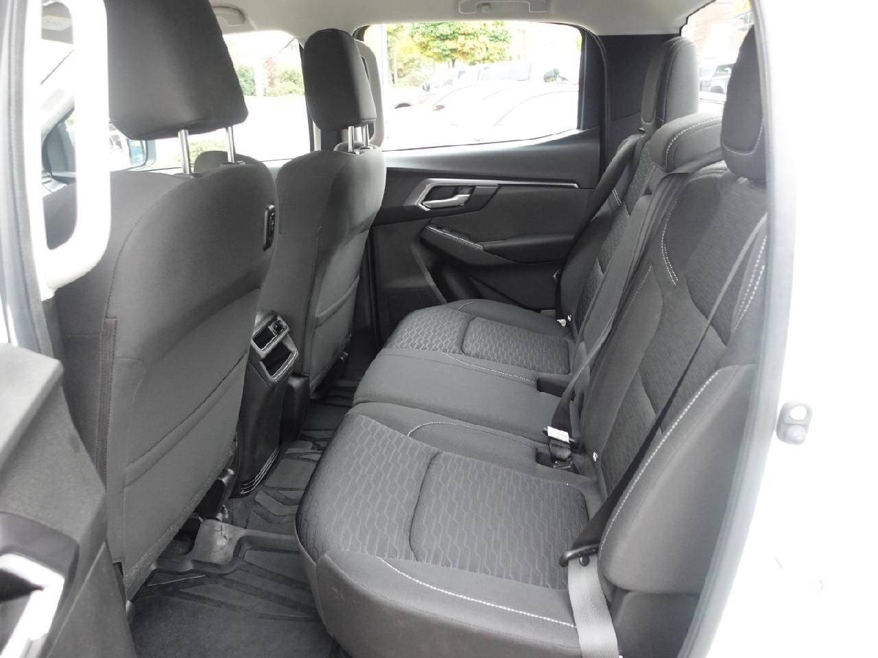 Fahrzeugabbildung Isuzu D-Max Double Cab 1,9 LS