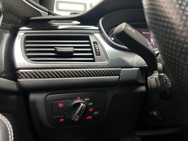 Audi RS6 Avant 4.0 TFSI quattro Pano*B&O*Carbon*21"