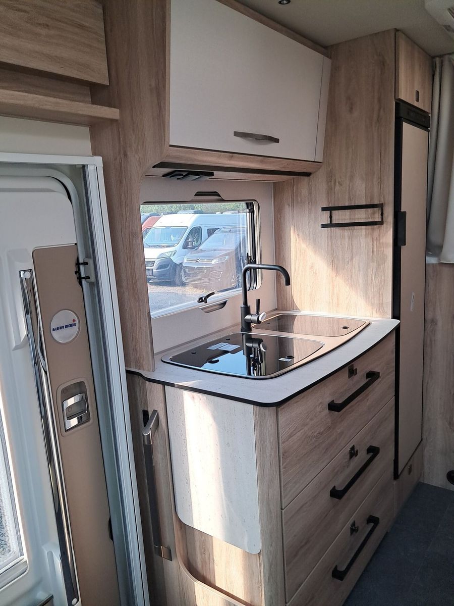 Fahrzeugabbildung Eura Mobil Profila T PT 660 EB Dachklima/Mark./Mondial