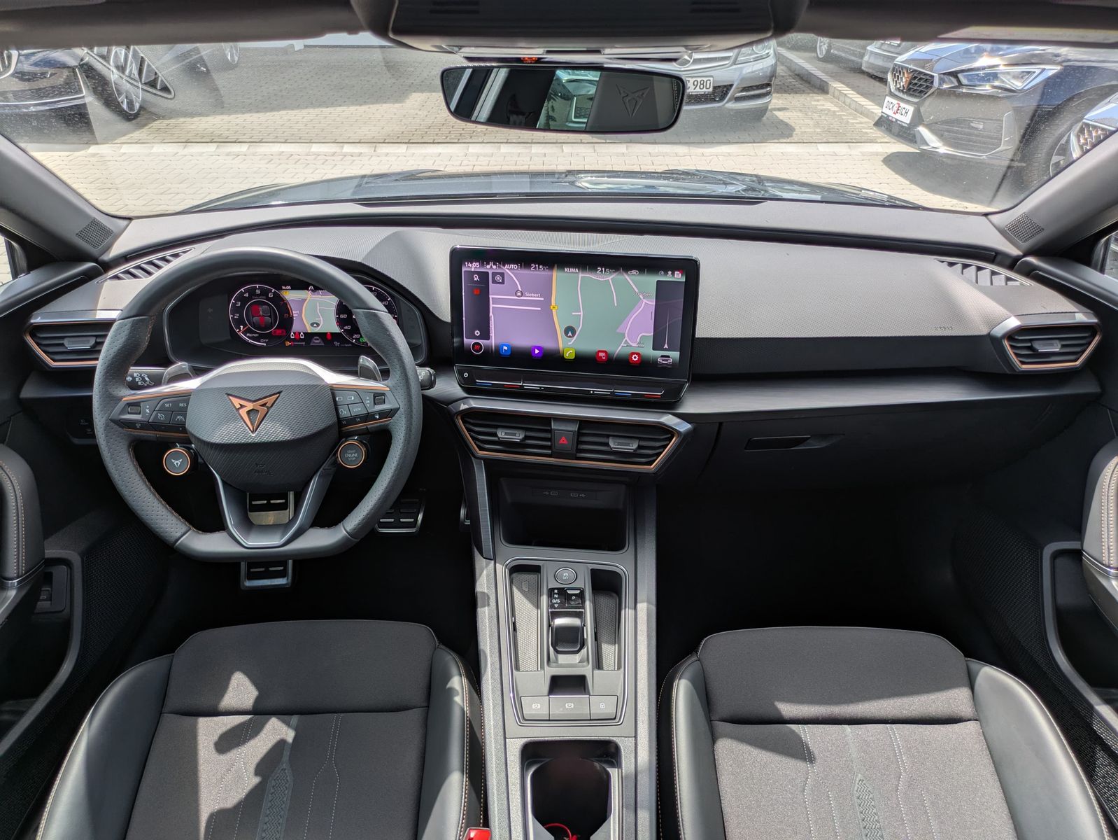 Fahrzeugabbildung CUPRA Leon VZ 2.0TSI 4Drive ACC*PANO*MATRIX*DCC*LM19"