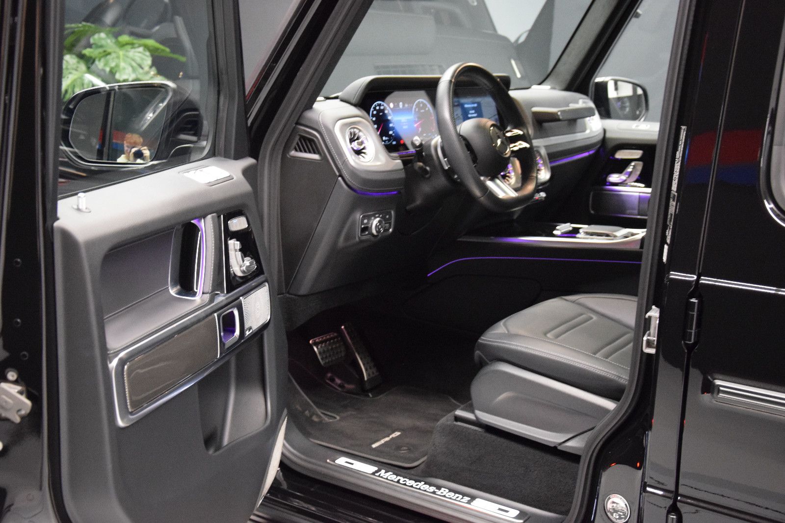 Fahrzeugabbildung Mercedes-Benz G 450 d AMG Line SDach. Burmester ACC 360° AHK