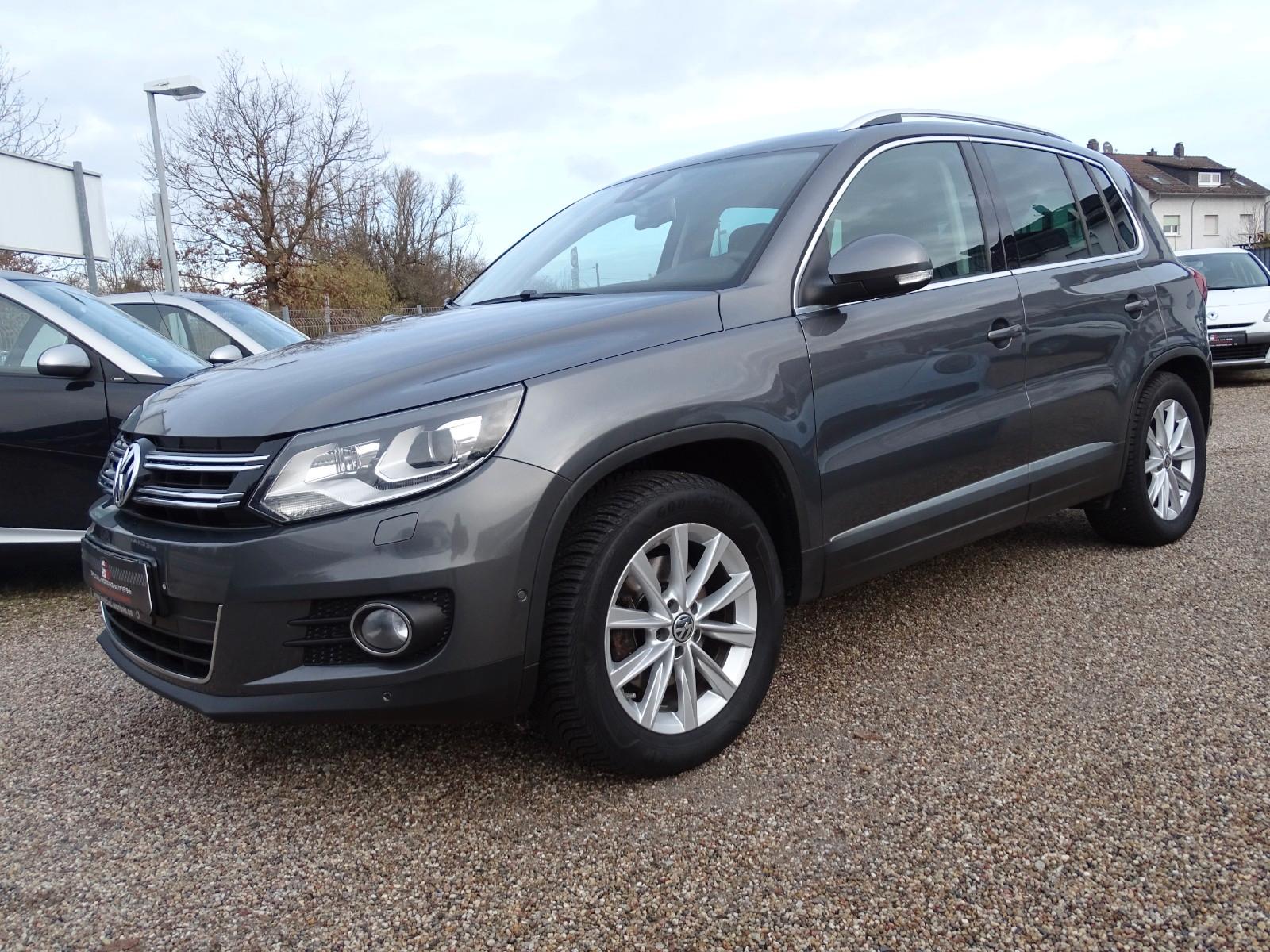Volkswagen Tiguan Sport & Style 4Motion Aut.*Leder*Pano*AHK