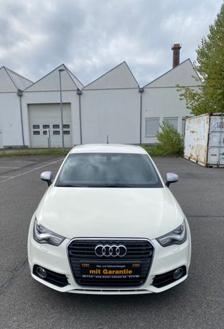 Audi A1 ambition/SCHECKHEFT/SPORT/NAVI/SHZ/BT/AUX