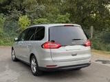 Ford Galaxy 2,0 TDCi 88kW Trend Trend - Ford Galaxy: 2.8