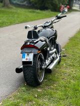 Harley-Davidson VRSCF V-Rod Muscle TÜV 04/27! (Ride Like A Wind) - Angebote entsprechen deinen Suchkriterien