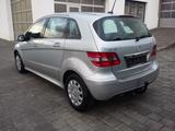 Mercedes-Benz B 170 BlueEFFICIENCY * Rentnerhand * - gebrauchte Mercedes-Benz B 170 aus dem Jahr 2009