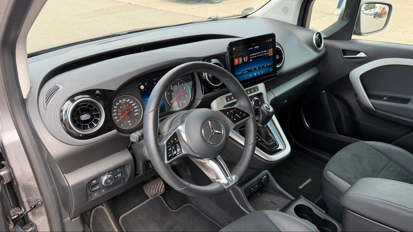 Mercedes-Benz T180d PROGR+LED+NAVI+KAMERA+KLIMA+SITZHZG+TOTWIN