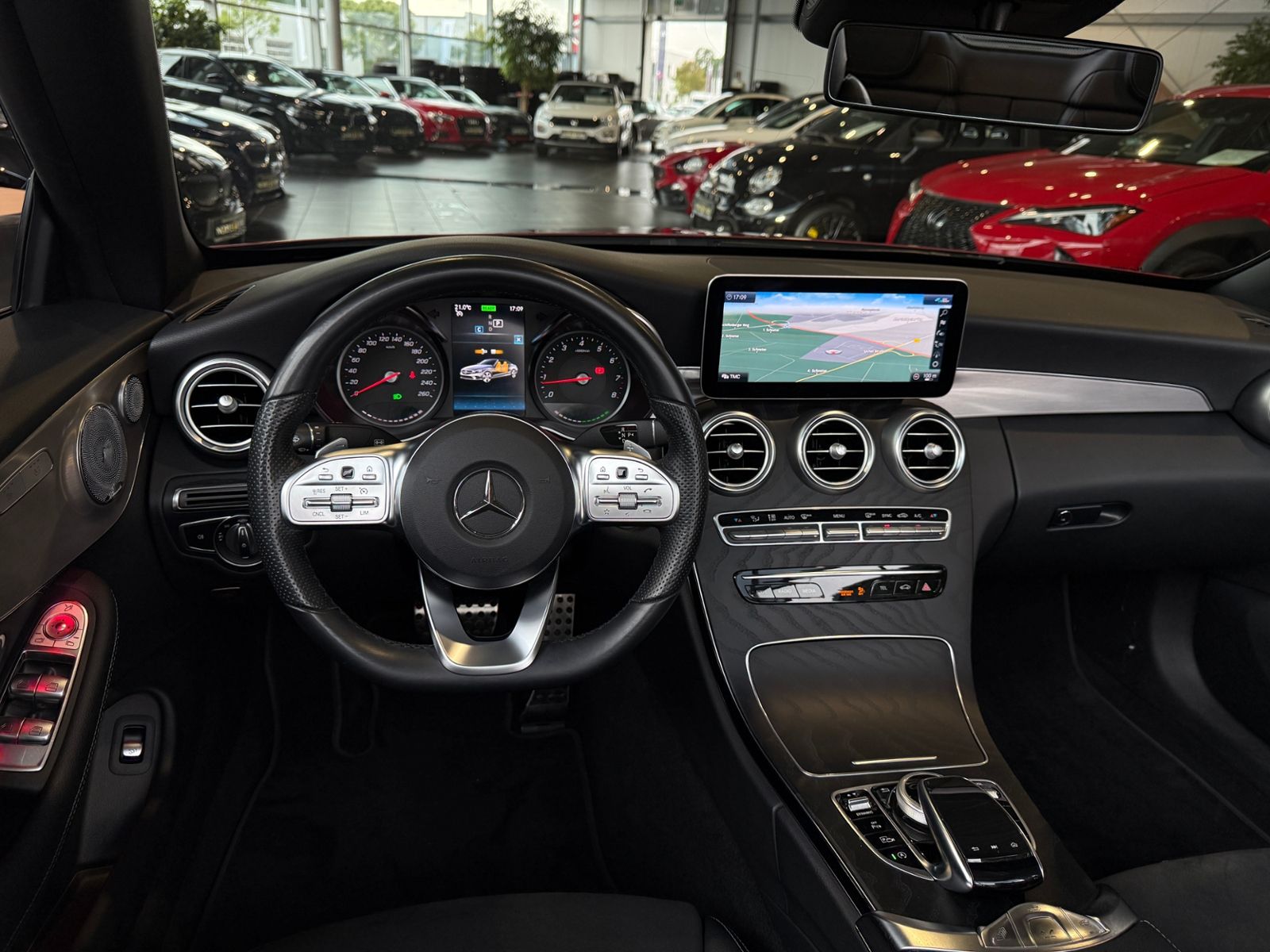 Fahrzeugabbildung Mercedes-Benz C 200 Cabrio AMG NIGHT Navi Rückfahr KAM Sounds.