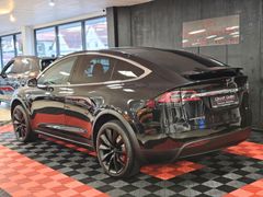 Fahrzeugabbildung Tesla Model X P90D DUAL-MOTOR (FREE SUPERCHARGE/7'SITZ